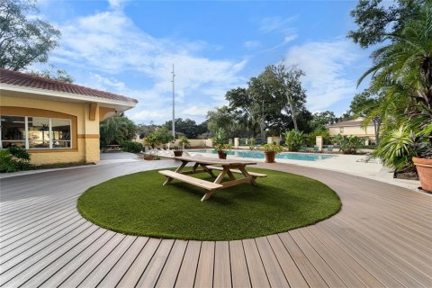 Condo in Tampa, Florida, 2 bedrooms  № 1901081 - photo 26