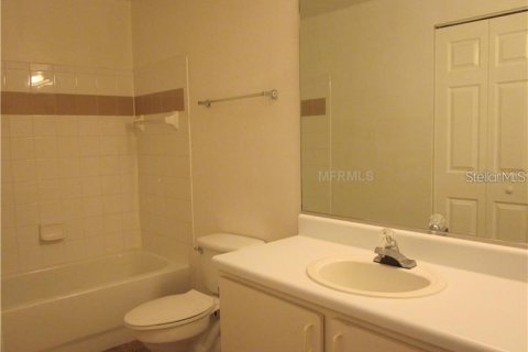 Condo in Tampa, Florida, 2 bedrooms  № 1901081 - photo 18