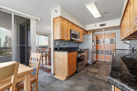 Купить кондоминиум в Авентура, Флорида 3 спальни, 159.98м2, № 1865314 - фото 7
