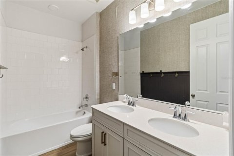 Купить виллу или дом в Овьедо, Флорида 11 комнат, 308.34м2, № 2122866 - фото 25