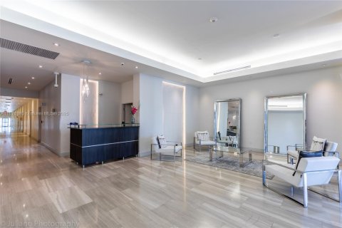 Купить кондоминиум в Майами-Бич, Флорида 1 спальня, 69.68м2, № 1922929 - фото 28