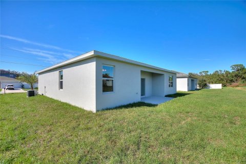 Casa en alquiler en Kissimmee, Florida, 4 dormitorios, 150.78 m2 № 1884610 - foto 28