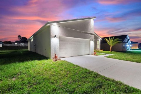 Casa en alquiler en Kissimmee, Florida, 4 dormitorios, 150.78 m2 № 1884610 - foto 4
