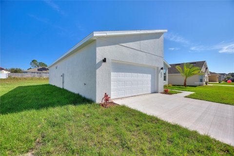 Casa en alquiler en Kissimmee, Florida, 4 dormitorios, 150.78 m2 № 1884610 - foto 5