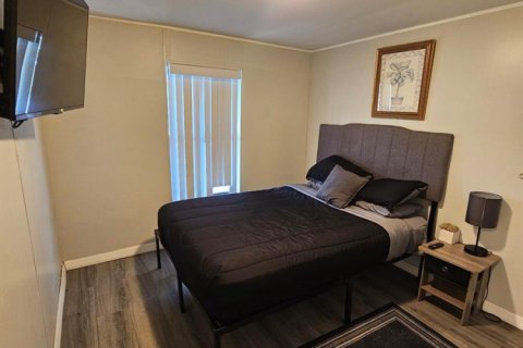 Casa en venta en Okeechobee, Florida, 3 dormitorios, 119.66 m2 № 2082499 - foto 15