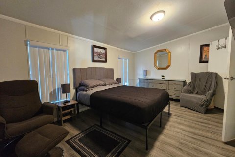 Casa en venta en Okeechobee, Florida, 3 dormitorios, 119.66 m2 № 2082499 - foto 19