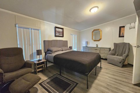 Casa en venta en Okeechobee, Florida, 3 dormitorios, 119.66 m2 № 2082499 - foto 18
