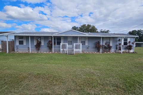 Casa en Okeechobee, Florida 3 dormitorios, 119.66 m2 № 2082499