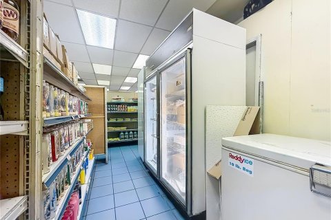 Купить коммерческую недвижимость в Леканто, Флорида 260.59м2, № 2212244 - фото 19