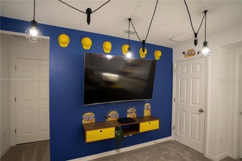 Adosado en venta en Kissimmee, Florida, 3 dormitorios, 182.27 m2 № 2205093 - foto 9