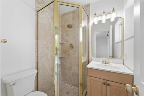 Villa ou maison à louer à Fort Lauderdale, Floride: 4 chambres, 220.36 m2 № 2085538 - photo 28