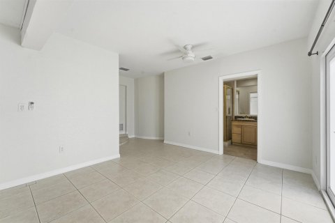 Villa ou maison à louer à Fort Lauderdale, Floride: 4 chambres, 220.36 m2 № 2085538 - photo 17