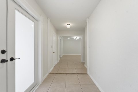 Villa ou maison à louer à Fort Lauderdale, Floride: 4 chambres, 220.36 m2 № 2085538 - photo 24
