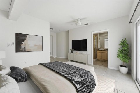 Villa ou maison à louer à Fort Lauderdale, Floride: 4 chambres, 220.36 m2 № 2085538 - photo 18