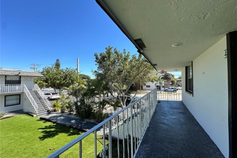 Apartment in Fort Lauderdale, Florida 1 bedroom № 2044233 - photo 17