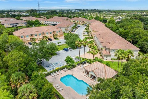 Adosado en venta en Stuart, Florida, 2 dormitorios, 158.68 m2 № 2077904 - foto 28