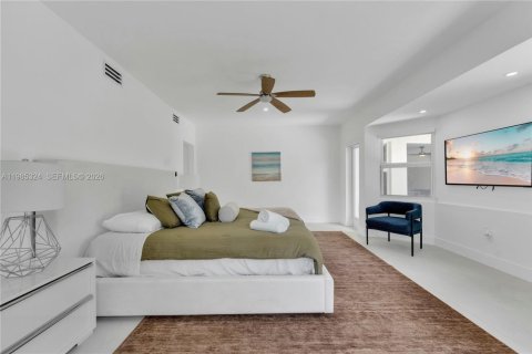 Casa en venta en Plantation, Florida, 4 dormitorios, 254.74 m2 № 2169352 - foto 17
