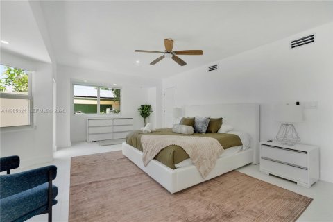Casa en venta en Plantation, Florida, 4 dormitorios, 254.74 m2 № 2169352 - foto 18