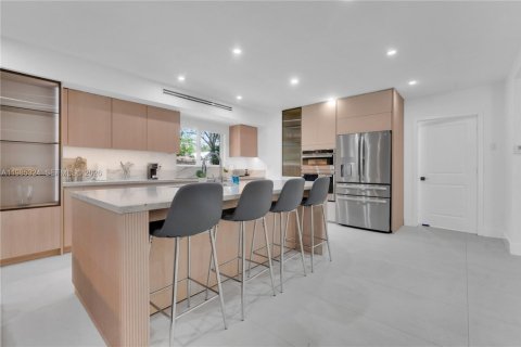 Casa en venta en Plantation, Florida, 4 dormitorios, 254.74 m2 № 2169352 - foto 11
