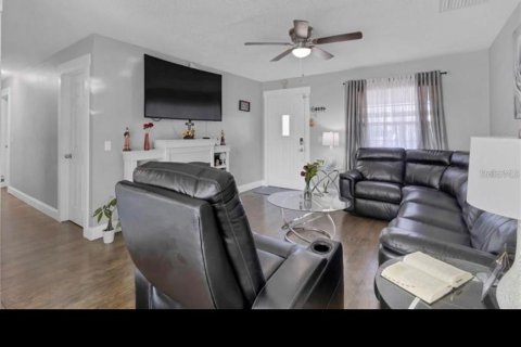 Villa ou maison à vendre à Apopka, Floride: 3 chambres, 110.18 m2 № 2120989 - photo 6