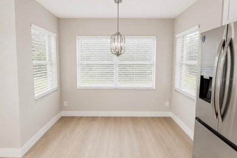 Villa ou maison à vendre à Clermont, Floride: 3 chambres, 127.83 m2 № 2289744 - photo 10