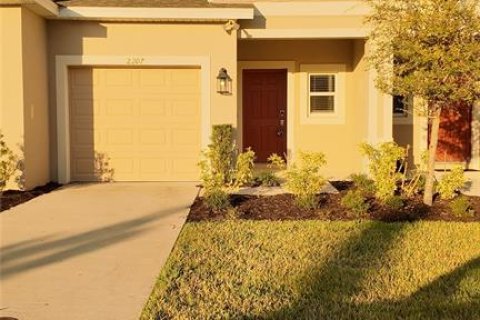Townhouse in Kissimmee, Florida 3 bedrooms, 130.71 sq.m. № 2116011