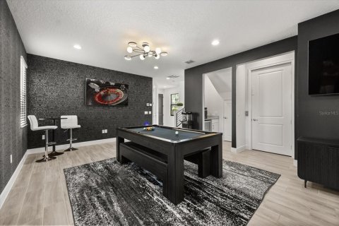 House in Orlando, Florida 4 bedrooms, 323.39 sq.m. № 1826892 - photo 24
