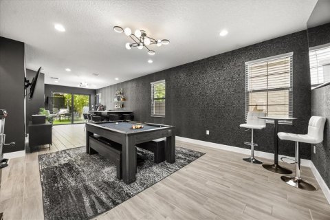 House in Orlando, Florida 4 bedrooms, 323.39 sq.m. № 1826892 - photo 21