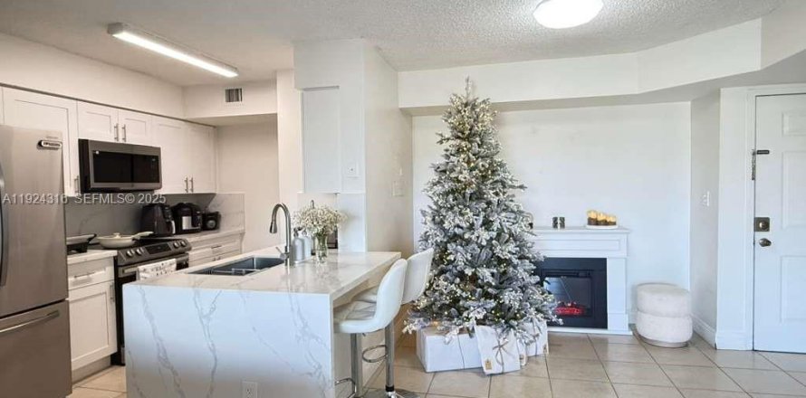 Condo à Miami, Floride, 2 chambres  № 1982829