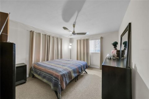 Commercial property in Cape Coral, Florida 243.78 sq.m. № 2102459 - photo 14