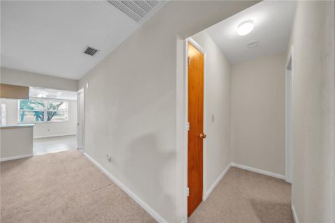 Commercial property in Cape Coral, Florida 243.78 sq.m. № 2102459 - photo 13