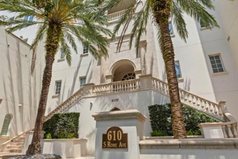 Copropriété à louer à Tampa, Floride: 3 chambres, 293.01 m2 № 1885799 - photo 3