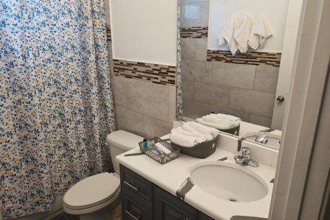 Casa en alquiler en Port St. Lucie, Florida, 4 dormitorios, 183.39 m2 № 2083647 - foto 7