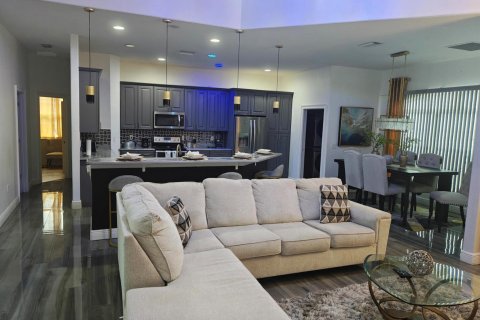 Casa en alquiler en Port St. Lucie, Florida, 4 dormitorios, 183.39 m2 № 2083647 - foto 30