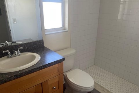 Apartamento en alquiler en Saint Pete Beach, Florida, 2 dormitorios, 69.68 m2 № 1899700 - foto 9