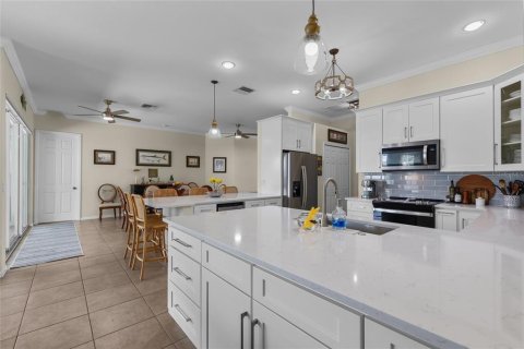 Villa ou maison à vendre à Cape Coral, Floride: 3 chambres, 214.33 m2 № 2423621 - photo 26
