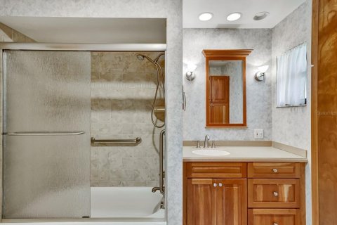 Купить кондоминиум в Сарасота, Флорида 7 комнат, 200.11м2, № 1901049 - фото 10
