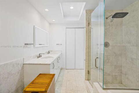 Купить кондоминиум в Майами, Флорида 1 спальня, 83.15м2, № 2048933 - фото 16