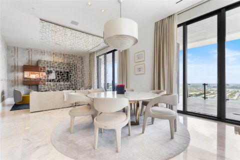 Copropriété à vendre à Sunny Isles Beach, Floride: 2 chambres, 189.71 m2 № 1962575 - photo 29