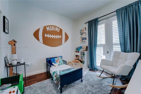 Купить таунхаус в Майами, Флорида 3 спальни, 163.32м2, № 1983917 - фото 30