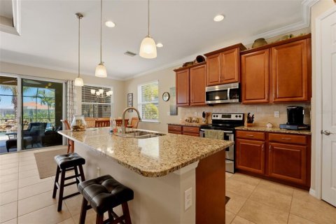 House in Venice, Florida 3 bedrooms, 184.32 sq.m. № 2151778 - photo 18