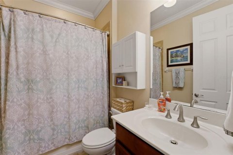 House in Venice, Florida 3 bedrooms, 184.32 sq.m. № 2151778 - photo 9