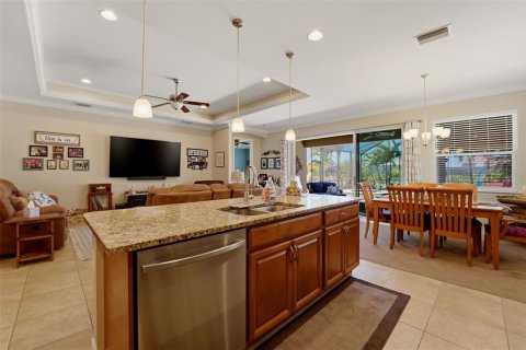 House in Venice, Florida 3 bedrooms, 184.32 sq.m. № 2151778 - photo 20