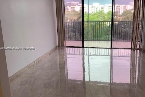 Купить кондоминиум в Авентура, Флорида 1 спальня, 96.43м2, № 1966091 - фото 12