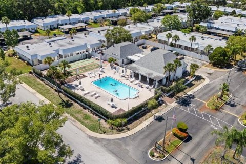 Condo in New Port Richey, Florida, 2 bedrooms № 2095434 - photo 30