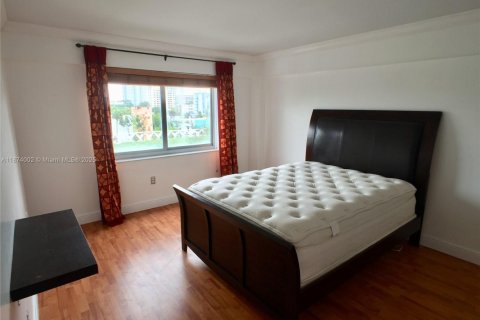 Condominio en alquiler en Miami Beach, Florida, 1 dormitorio, 67.82 m2 № 1928217 - foto 9