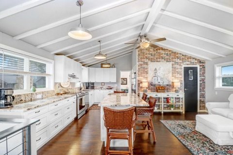 Villa ou maison à vendre à Thonotosassa, Floride: 4 chambres, 182.09 m2 № 2406612 - photo 27
