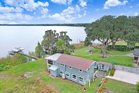 Villa ou maison à Thonotosassa, Floride 4 chambres, 182.09 m2 № 2406612