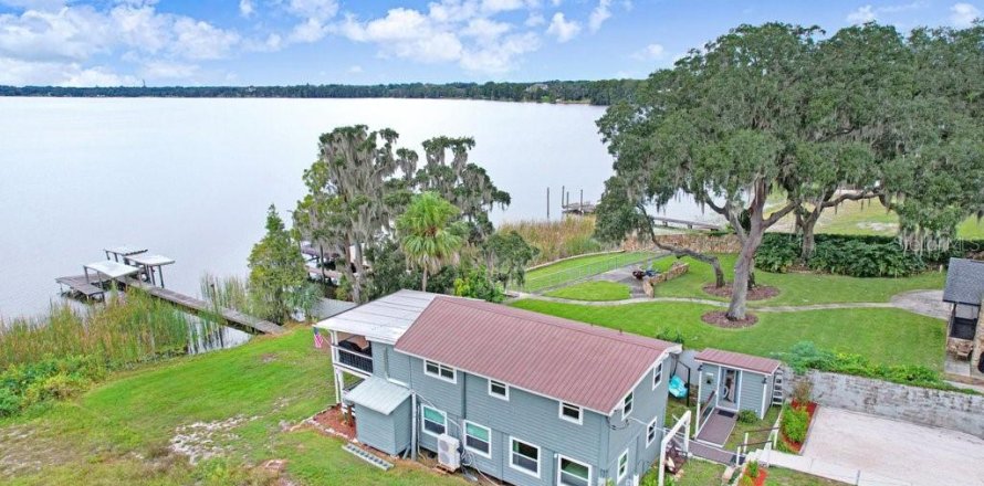 Villa ou maison à Thonotosassa, Floride 4 chambres, 182.09 m2 № 2406612