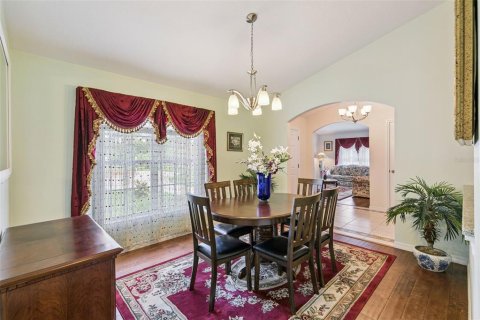 Villa ou maison à vendre à Orlando, Floride: 4 chambres, 220.18 m2 № 2360272 - photo 13